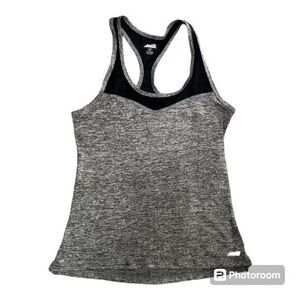 Activewear top